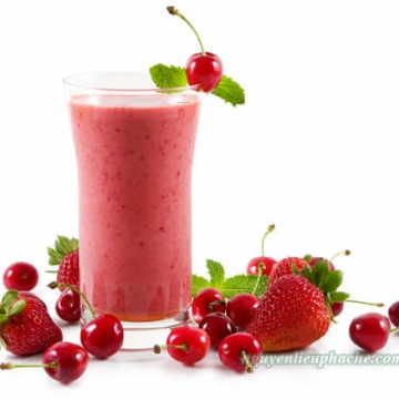Strawberry Yogurt (Yogurt dâu đá xay)