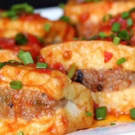 Cơm đậu hủ dồn thịt sốt cà