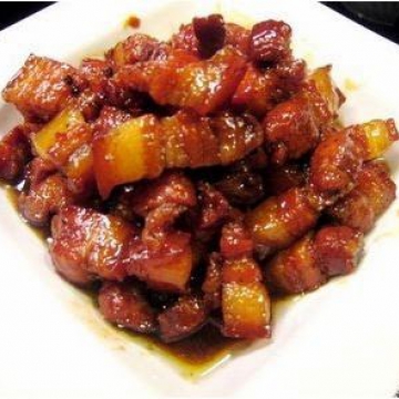 Cơm thịt kho tiêu